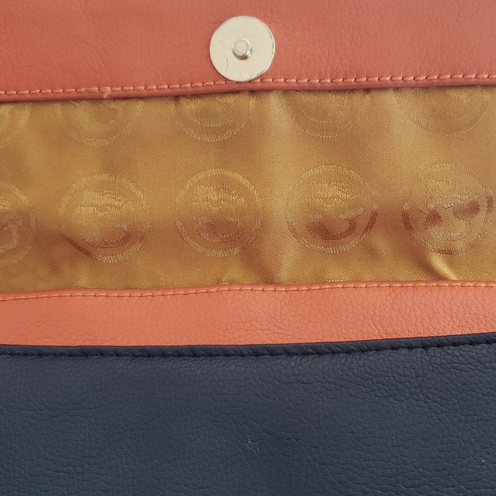 SPARTTINA 449 PURSE - Picture 10 of 14